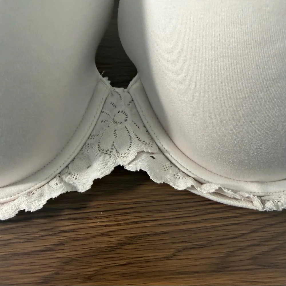 Aerie Cream‎ Real Sunnie Full Coverage Lace Bra 34DD